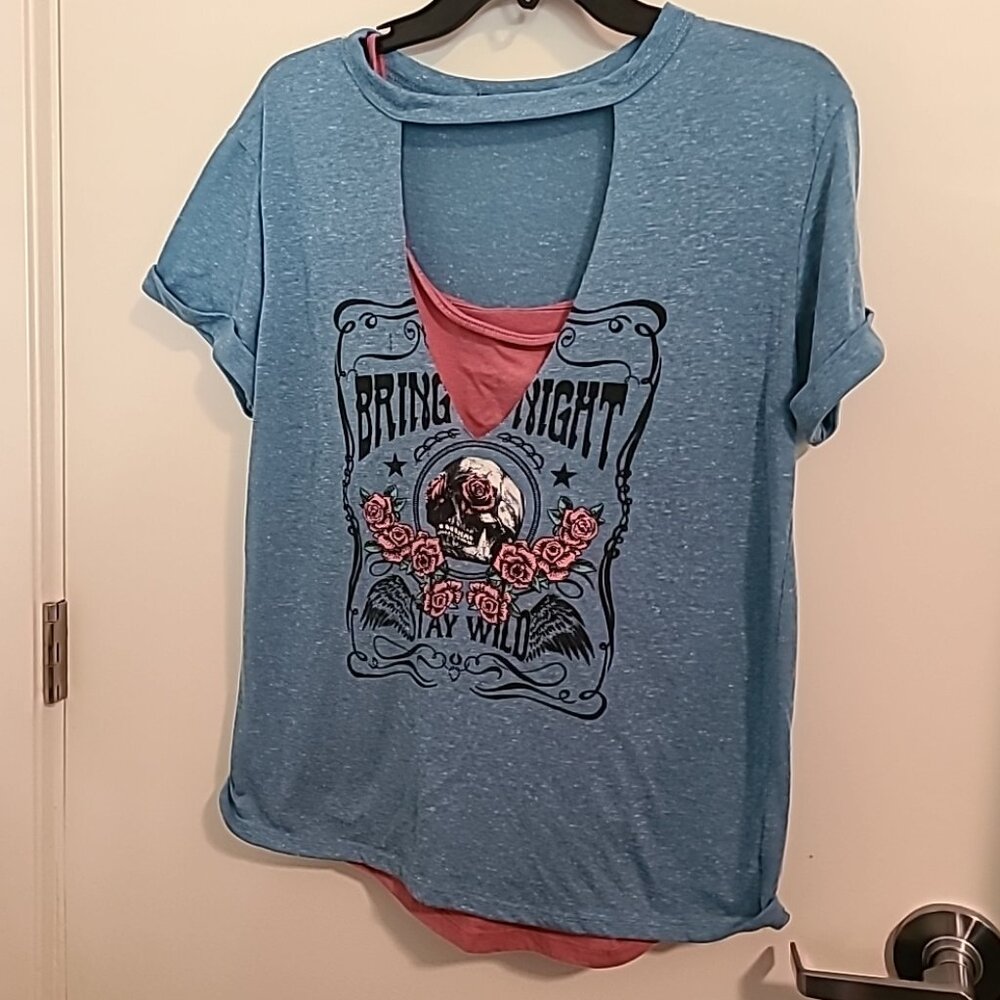 Sweet Claire Graphic Short Sleeve Size Large Ladies Top Casual Pre-Owned Summer‎